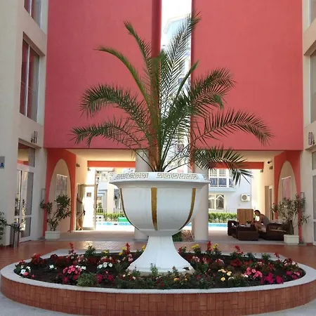 Rose Garden Хотел